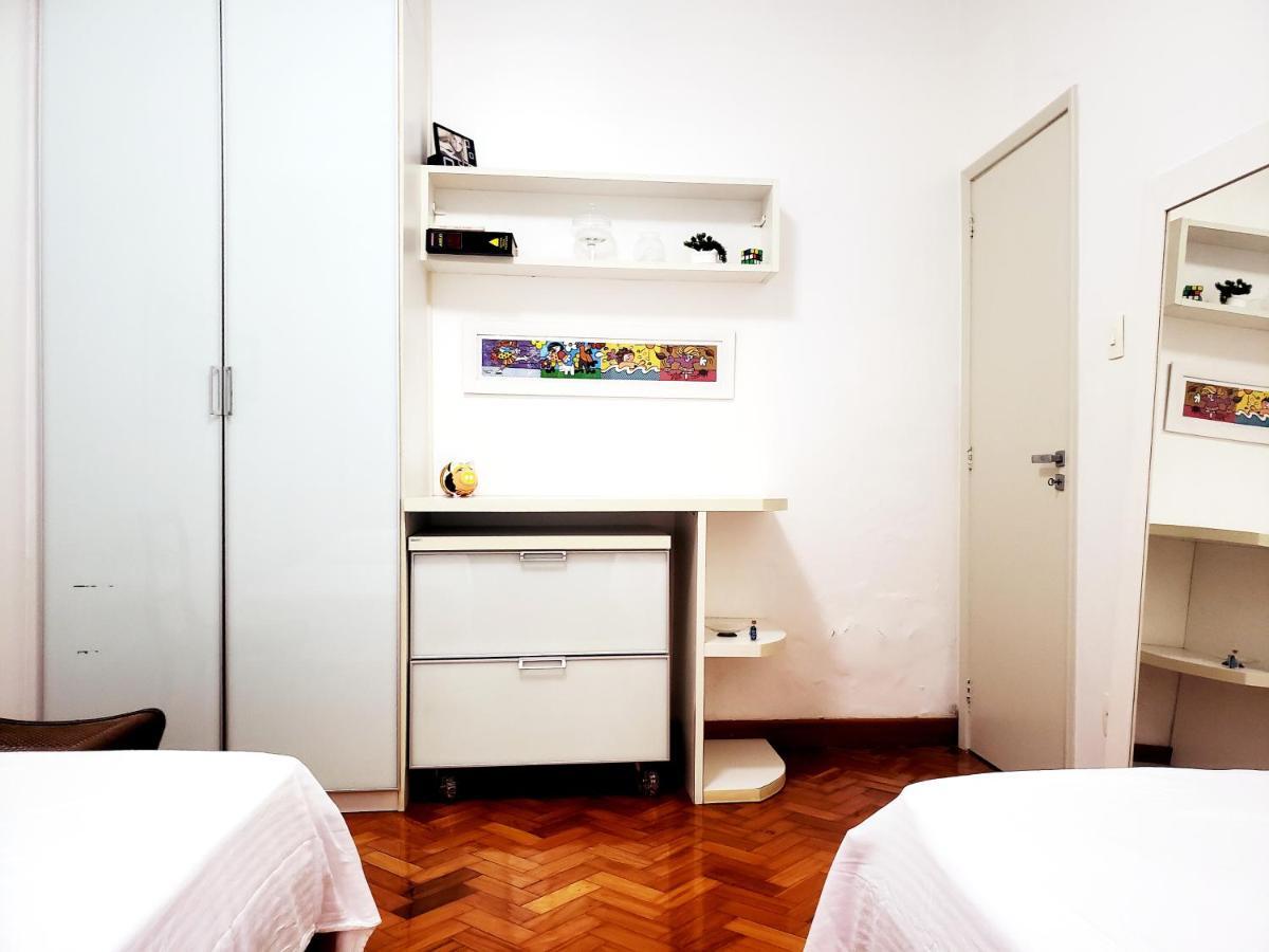 Copacabana Reformado - 400m Da Praia, 2 Quartos, Portaria 24h, Wi-fi, Ar Condicionado, Cozinha Completa, Churrasqueira No Prédio Río de Janeiro